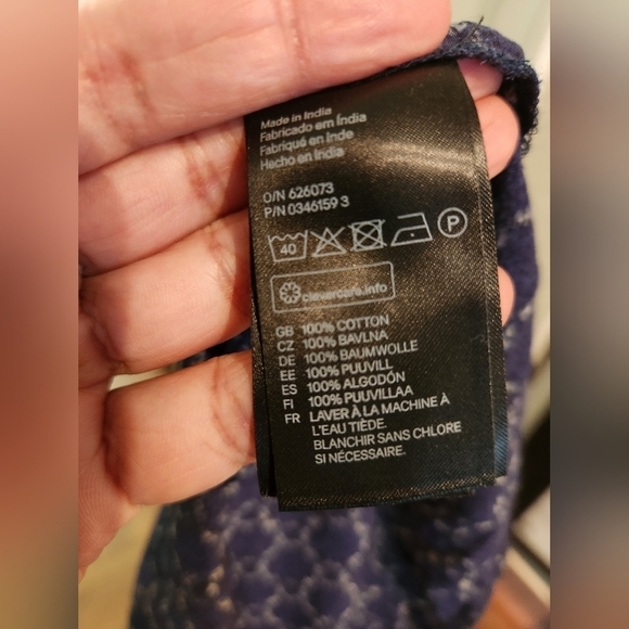 H&M Geometric Pattern Sheer Blue Blouse - Picture 5 of 7